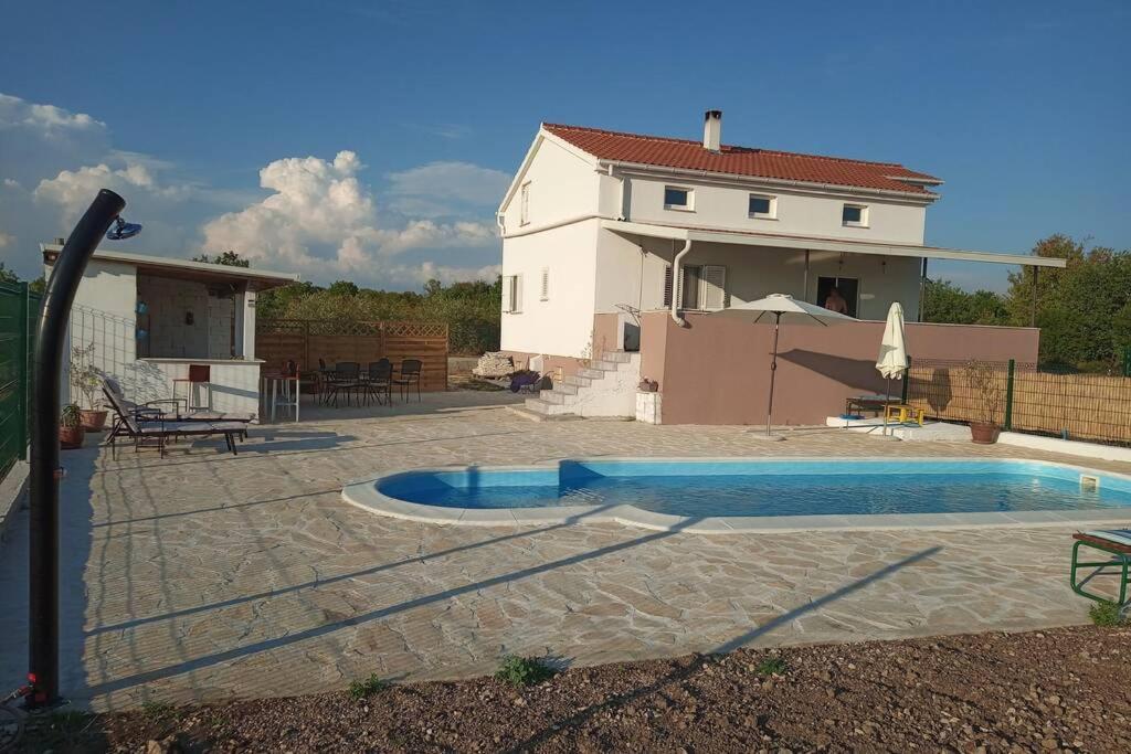 Kuca Za Odmor M&J Villa Benkovac Luaran gambar