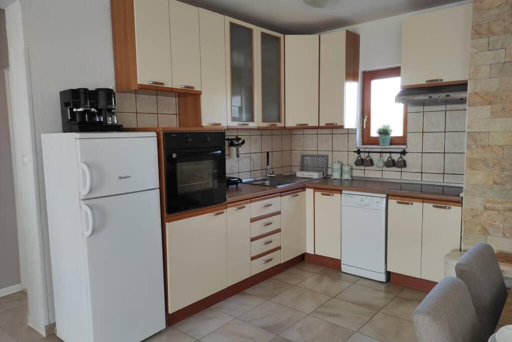 Kuca Za Odmor M&J Villa Benkovac Luaran gambar