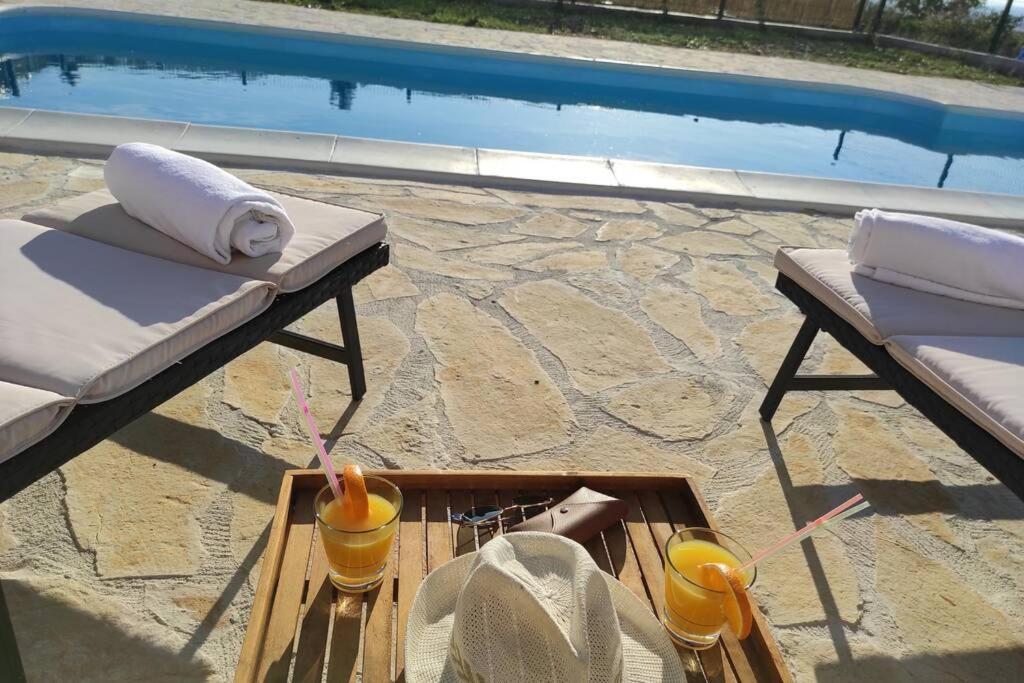 Kuca Za Odmor M&J Villa Benkovac Luaran gambar