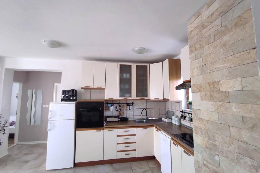 Kuca Za Odmor M&J Villa Benkovac Luaran gambar