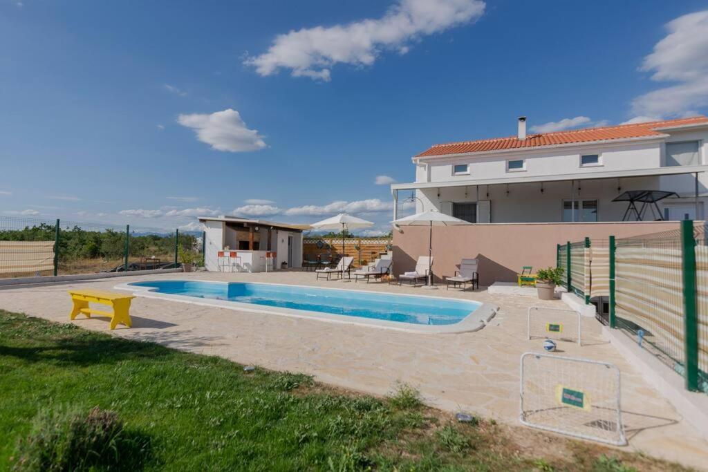 Kuca Za Odmor M&J Villa Benkovac Luaran gambar