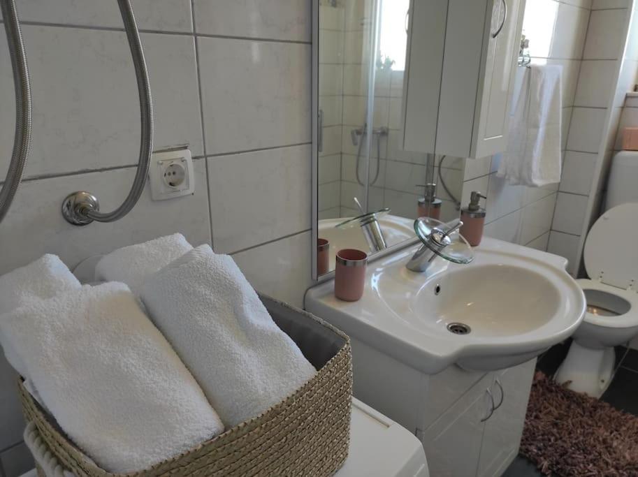 Kuca Za Odmor M&J Villa Benkovac Luaran gambar